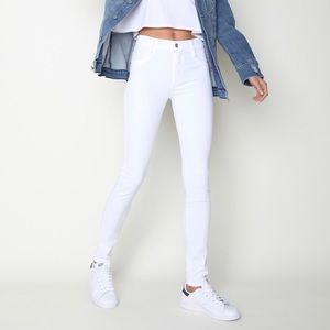 James Jeans Twiggy High Class Skinny High Waist Jean in Frost White - 32